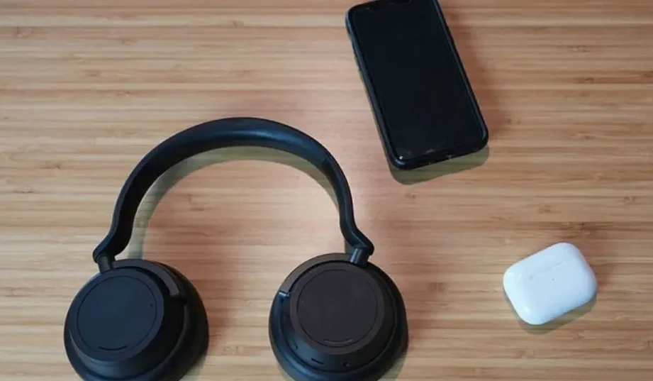 How to Easily Connect Wireless Headphones to Your PC