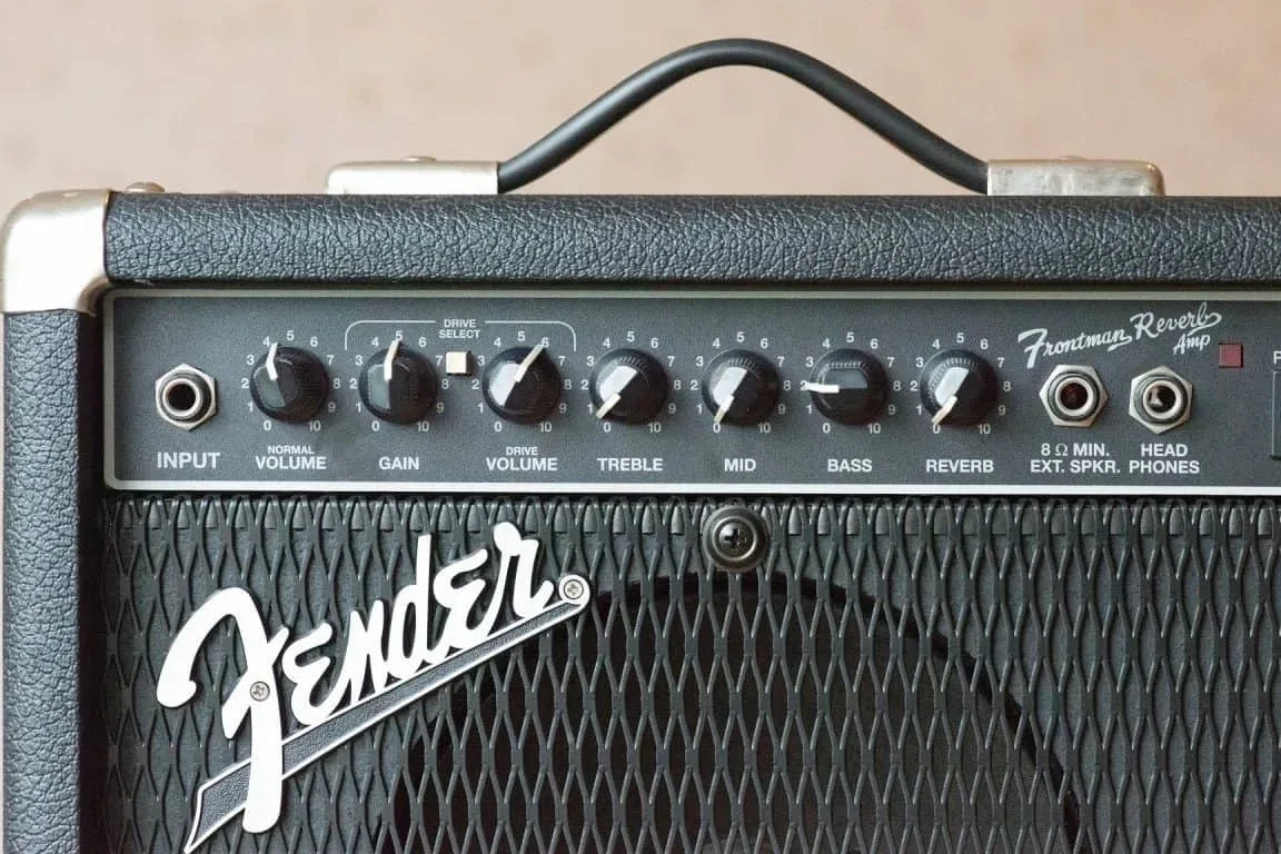 How to Hook Up Two Amps with One RCA Jack A Clear and Confident Guide